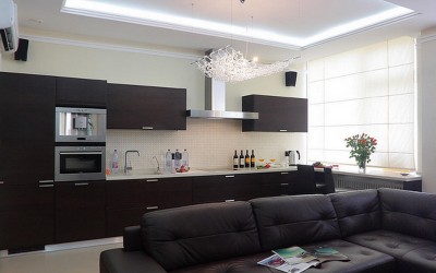 Темная кухня из лдсп